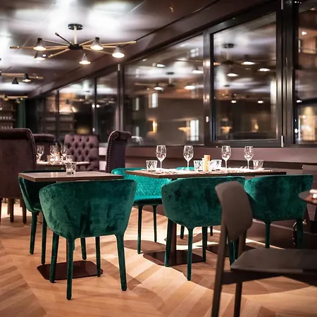 Otel Me And Flims, By Hyatt 4*