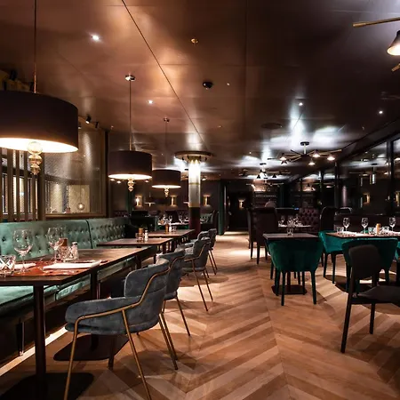 Hotel Me And Flims, By Hyatt 4*