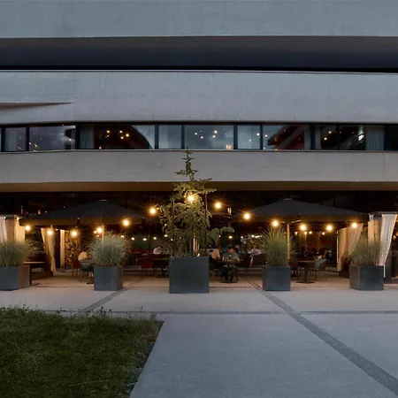 Hotel Me And Flims, By Hyatt 4*