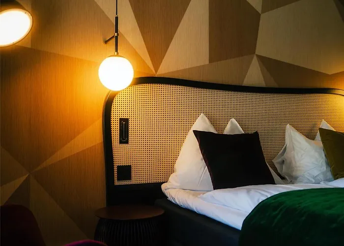 Me And Flims, By Hyatt Flims