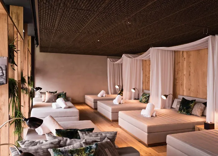 Hotel Me And Flims, By Hyatt Flims