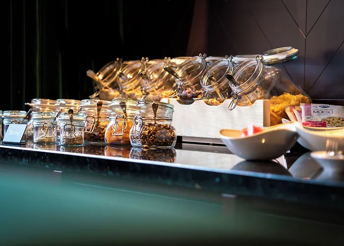 Отель Me And Flims, By Hyatt