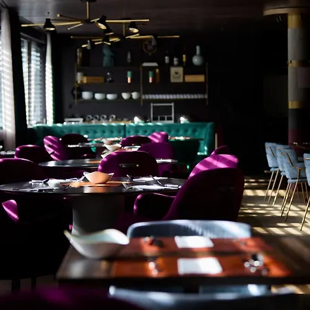 Hotel Me And Flims, By Hyatt Flims