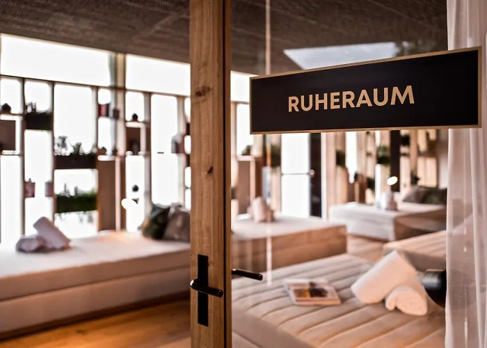 Hotel Me And Flims, By Hyatt Flims